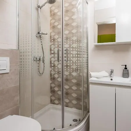 Studio Apartments Fran'S Rijeka Exterior photo